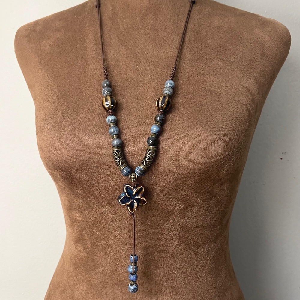 Blue Ceramic Flower Beaded Cord Lariat Necklace 26 Inch One Size Cottagecore